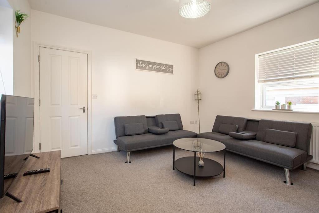 Watford Central Serviced Apartments 2 Екстериор снимка